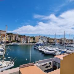 Magnifique Studio sur le Port de Gruissan (2 à 4 pers)