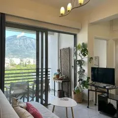 Ηλιόλουστο διαμέρισμα/ Sunny Apartment