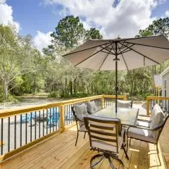 Charming Perry Home about 2 Mi to the Gulf!