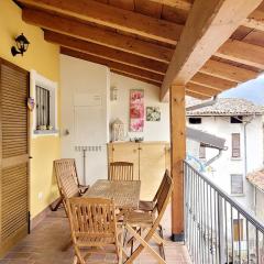 Attic family apartment in center of Moggio