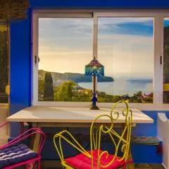 Casa Luz, Paz y Amor