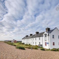 6 Coastguard Cottages