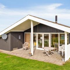 Holiday Home Tanea - 700m to the inlet in Western Jutland by Interhome