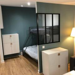 Joli studio refait à neuf