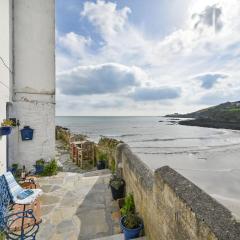 Holiday Home Dolphin Cottage by Interhome