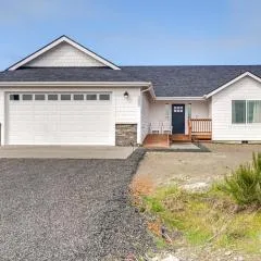 Ocean Shores Home with Game Room - Walk to Beaches!