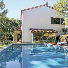 Gorgeous Home In Chteauneuf-de-mazenc With Private Swimming Pool, Can Be Inside Or Outside