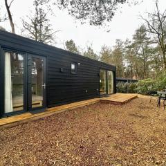 Ultiem ontspannen in compleet ingericht tiny house in bosrijke omgeving