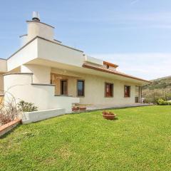 Nice Home In Roccadaspide With Wifi And 4 Bedrooms