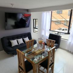 ELEGANTE Y AMPLIO APARTAMENTO