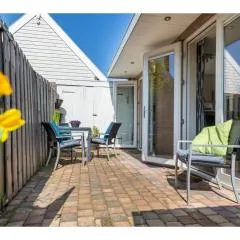 Lovely holiday home near center of Domburg