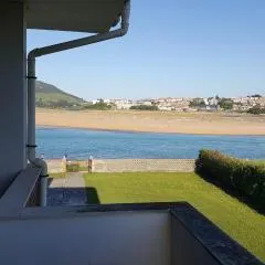 CHALET EN PLAYA ROBAYERA