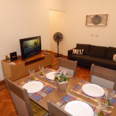 Charmoso e espaçoso 2 Qts à 4 minutos a pé do Mar