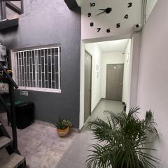 Aparta estudio amoblado 4 Medellín, San Joaquín