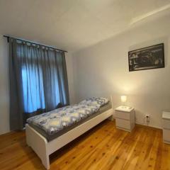 Monteurzimmer Pavan IK1 , Apartment for Workers Saarlouis Saarbrücken Überherrn - KEINE Ferienwohnung
