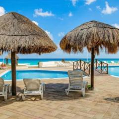 Apartamento en Zona Hotelera frente a la Playa Quintana Roo, México