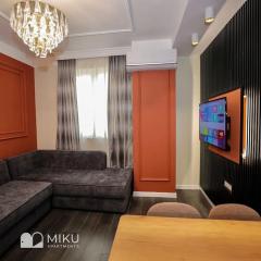 Miku Apartment - Contemporary 1 BDR At Komuna e Parisit