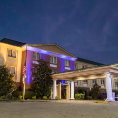 Holiday Inn Express & Suites - Oxford, an IHG Hotel
