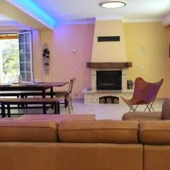Bright house with garden and private pool