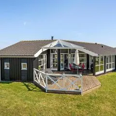 Cozy Home In Haderslev With Sauna