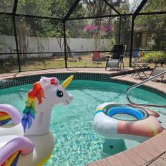 Fun Oasis - Pool is OPEN! By Busch Gardens/USF