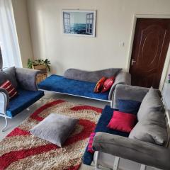 Kings Millennium Apartments- 3Bdrm Aprt, All Ensuite, 7km to JKI Airport, 7km to CBD