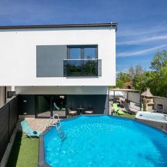 Villa Veroniq