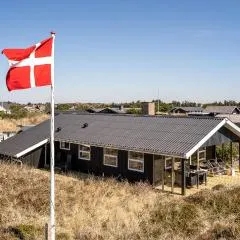 Awesome Home In Ringkbing With Kitchen