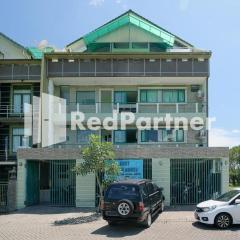 Pondok Hijau Syariah Mitra RedDoorz At Citraland Surabaya