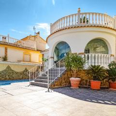 Lovely Home In Santa Pola