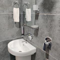 Hotel Tamanna - 50 Meter from Golden Temple