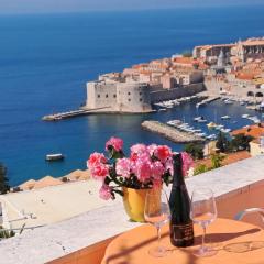Amazing Dubrovnik & Sea View Room