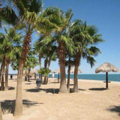 Rental beach condo with panoramic views of the Sea of Cortez