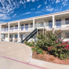 Motel 6-Wichita Falls, TX - North