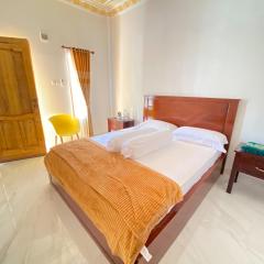 Rumah Windy Guest House Bira