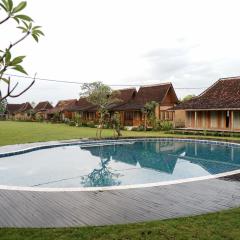 Ijen Estate Resort And Villa