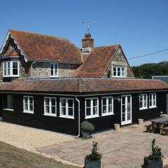 Greystone Cottage - Sea views, short stroll to a beautiful sandy beach