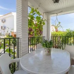 Casa en la playa con piscinas E