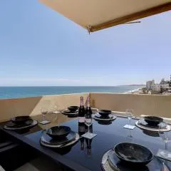 Front Row Penthouse Apartment on Carvajal Beach