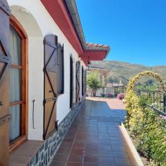 Casa rural VISTABLANCA a una sola planta con bonitas vistas y piscina - Junto a la capital y la Alhambra