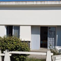 Maison T3 près mer, 2 chambres, 300m plage - FR-1-540-201