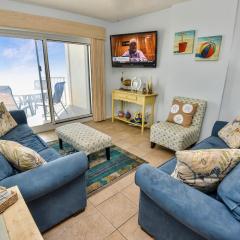 Royal Palms 705