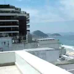 MARCOLINI - Cobertura Vista Mar na Praia de Copacabana