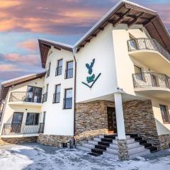 Vila Emerald Residence