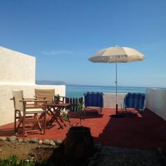 Asteri Traditional Seafront Apartment