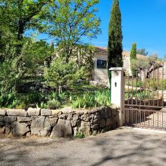 Maison de 3 chambres avec piscine partagee jardin clos et wifi a Mons