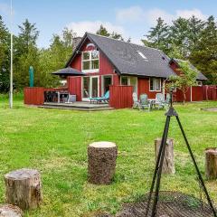 3 Bedroom Cozy Home In Oksbl