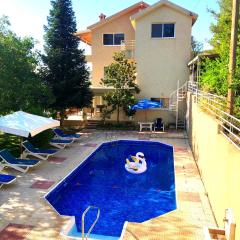 Fun Guest House with Pool near Troodos