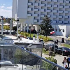 Sunny Apartment Balticus Promenada Gwiazd 14 z parkingiem