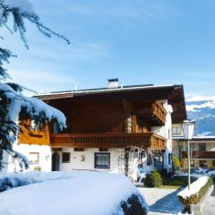 Country House in Zillertal near Spieljochbahn